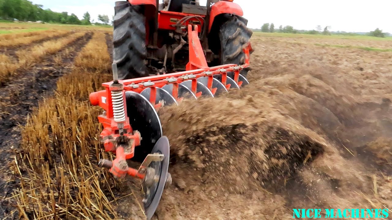 Best Tractor Ploughing - Tractor Kubota M6040SU Plowing for planting rice
