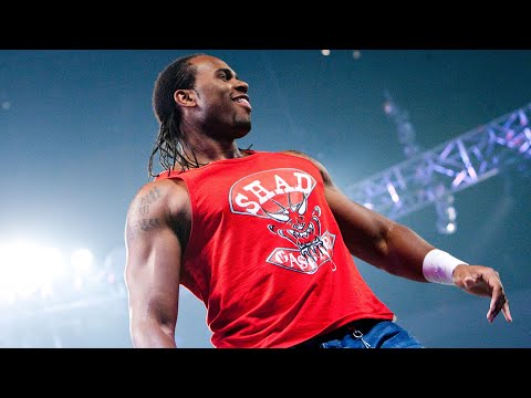 The Undertaker and Michelle McCool reflect on the heroism of Shad Gaspard