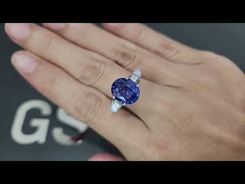 Blue sapphire oval cut 5.80 carats, Sri Lanka Video  № 1