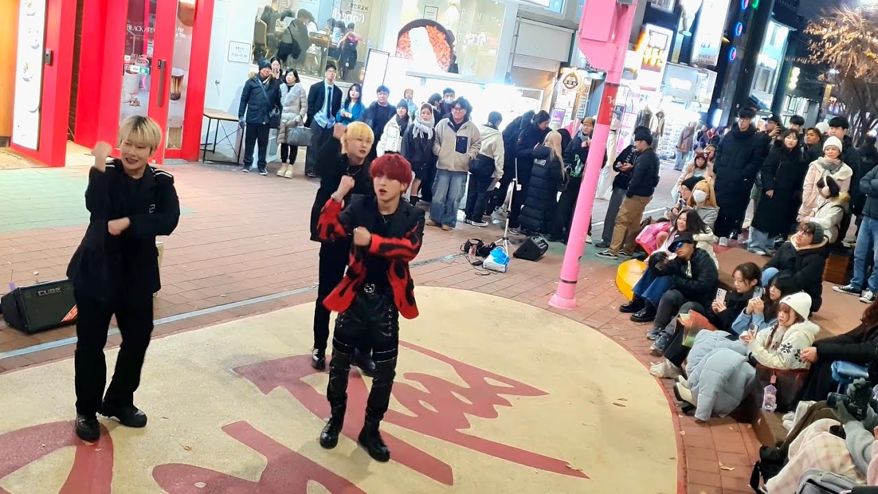[STREET ARTIST] NEEZ. INTERACTIVE HONGDAE BUSKING. 241203.