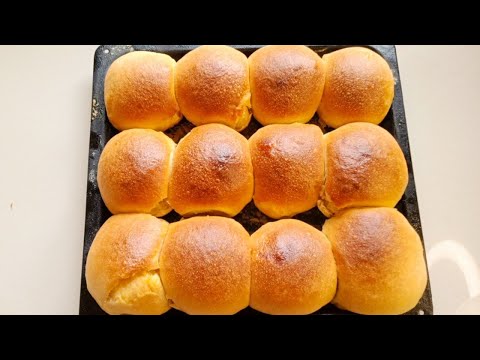 Video: How To Make Delicious Yeast Dough Buns: An Easy Step-by-step Recipe