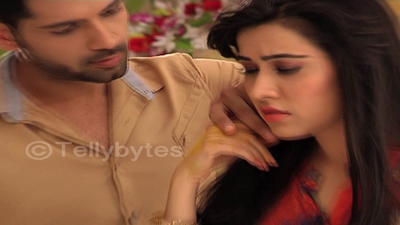 From the sets of Thapki Pyaar ki..
