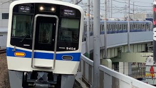 泉北高速鉄道線　泉北9300系9303F+9304F 各停和泉中央行き停車　深井駅