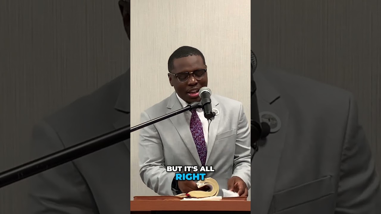 Deuteronomy 22:5: Understanding God's Law on Clothing - YouTube