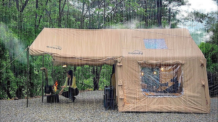 SOLO CAMPING IN THE RAIN 🌟 connecting an inflatable tent and tarp ☔ Perfect camping full setup