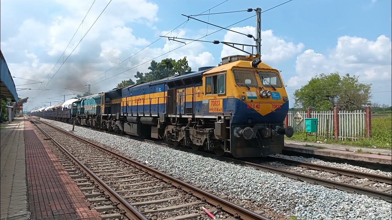 Twins Kazipet WDG-4D + WDG-4 with BOXNHL Freight Skipping Sisvinhalli 