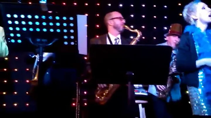 Jill Knapp, Club Phred, and the Letterman Horns - ...