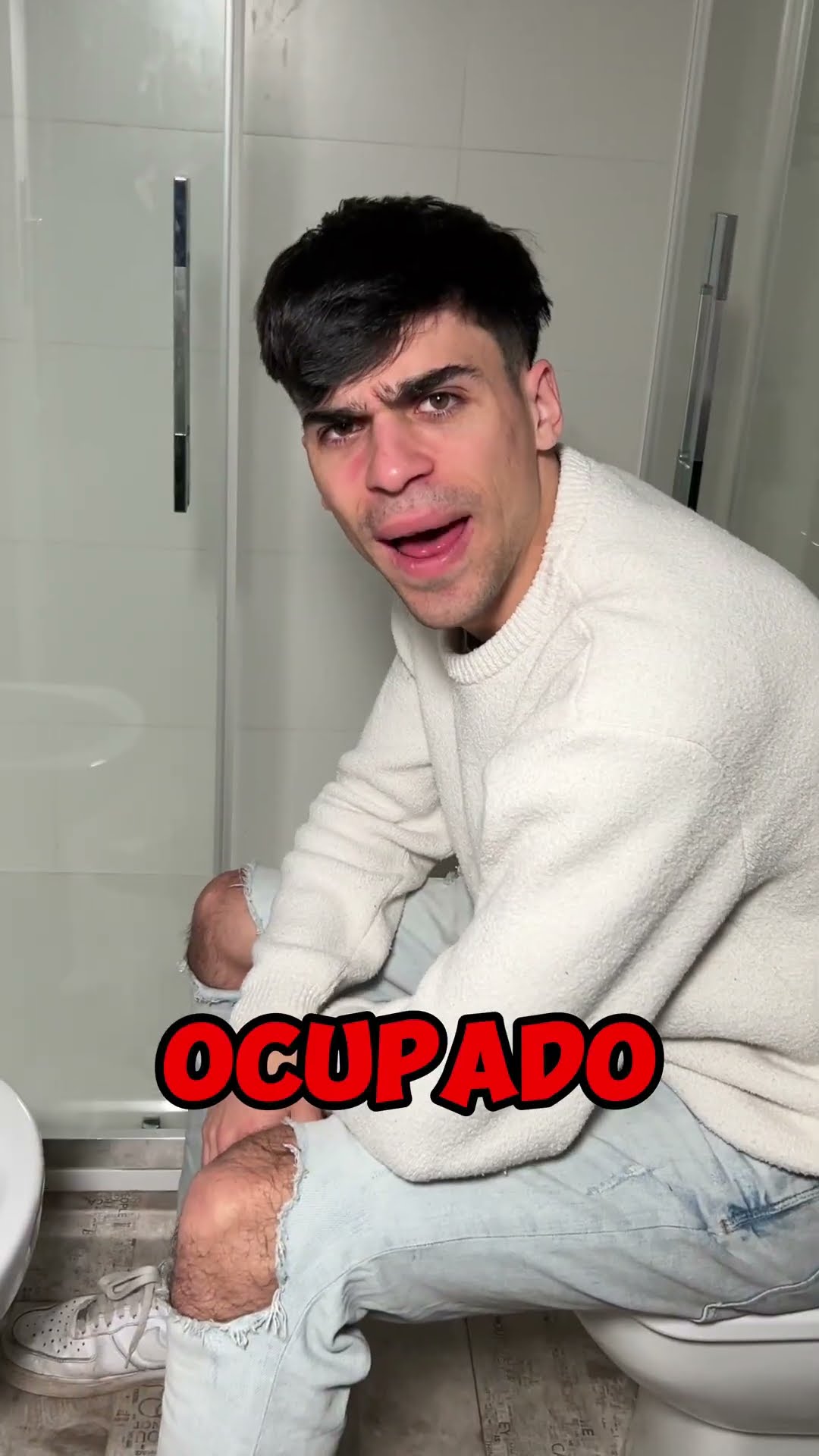 El GRINCH Ha CAPTURADO a Mis AMIGOS!