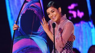 Vanessa Hugens receives #SeeHer Award at TCAs (August 13, 2017)