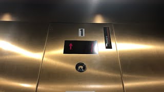 Schindler 300A MT Hydraulic Elevator at Barnes and Noble, Paramus, NJ