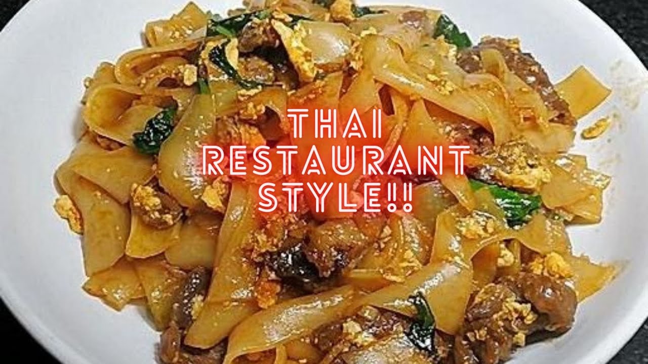 How To make Thai Restaurant Style Pad See Ew or Stir Fry Flat rice Noodle