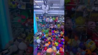 DOTS Candy in the claw machine #dots #clawmachine