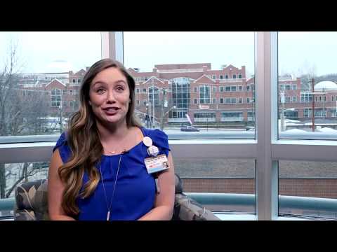 Video: A ka Vanderbilt një program infermierie?