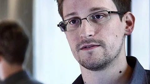 Edward Snowden: experts divided over extradition of NSA whistleblower
