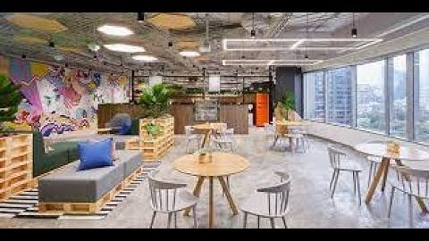 Inside a coworking space in Bangkok, Thailand! Great for DIGITAL NOMADS 🇹🇭