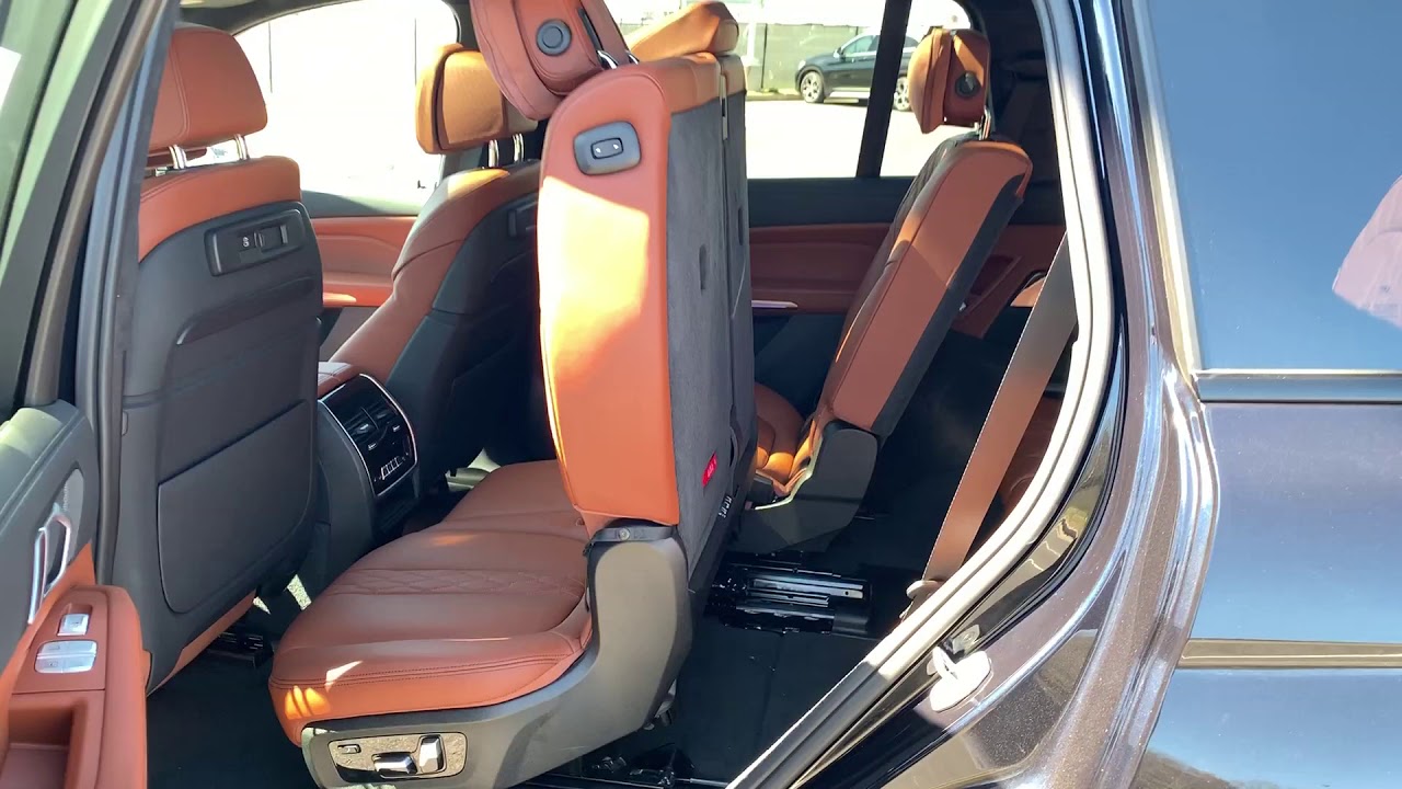 2019 Bmw X7 Rear Seating Controls
