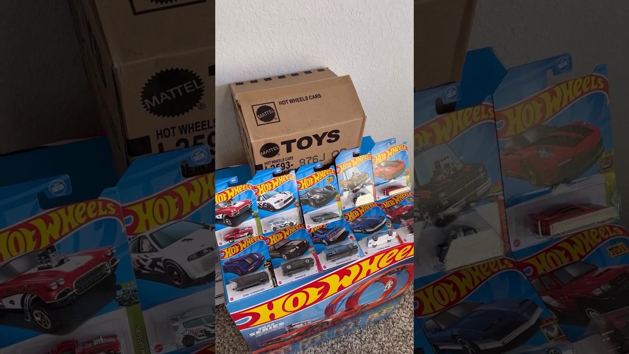 Hot Wheels J Case Unboxing