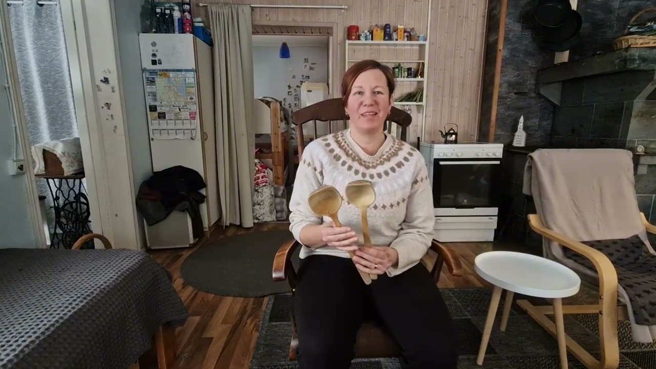 Mummonmökin vanhat esineet