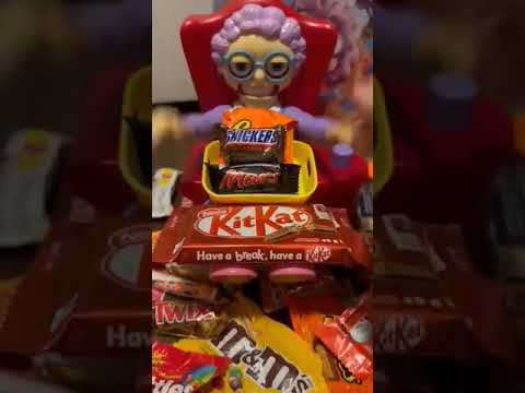 please dont take grandma candy