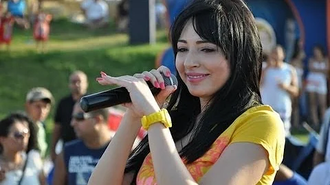 Sandy -Ahmed Elshobokshy color festival promo2012