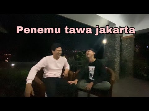 Obrolan dini hari w/ Rere rasofyan