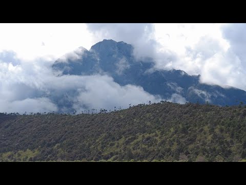 Epic Hike Beneath Yulong Snow Mountain | Lijiang’s Secret Paradise: Dry Riverbed & Milk Lake