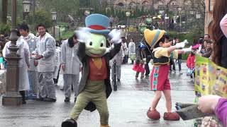 ジミニークリケットとピノキオ - YouTube