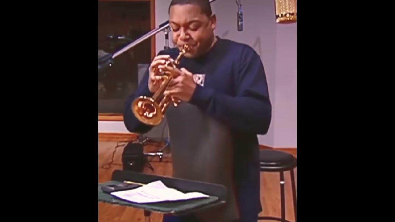 Incredible playing by Wynton Marsalis Incredible playing by Wynton Marsalis