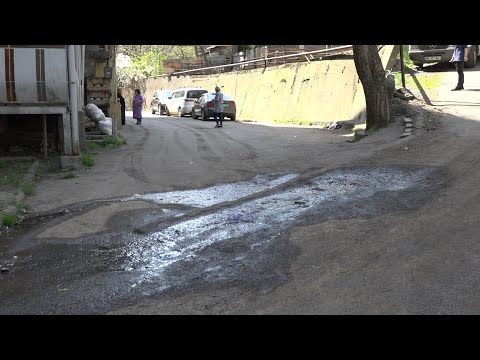 საკანალიზაციო სისტემის პრობლემა ლიკანში რომელზეც პასუხისმგებელი არავინ არის