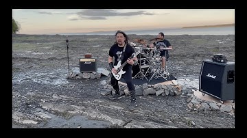 Hide your madness   Official Video Clip