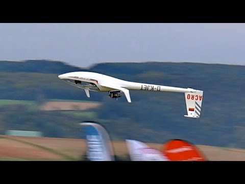 RC Glider DG 303 with Turbine Aerobatics Scale 1:2,25 , Demo Flight , JetPower Messe 2014 *HD* airwolf reboot