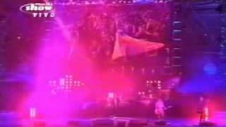 Guns N Roses - Knockin On Heaven&#39;s Door (Rock In Rio 3 - 2001)
