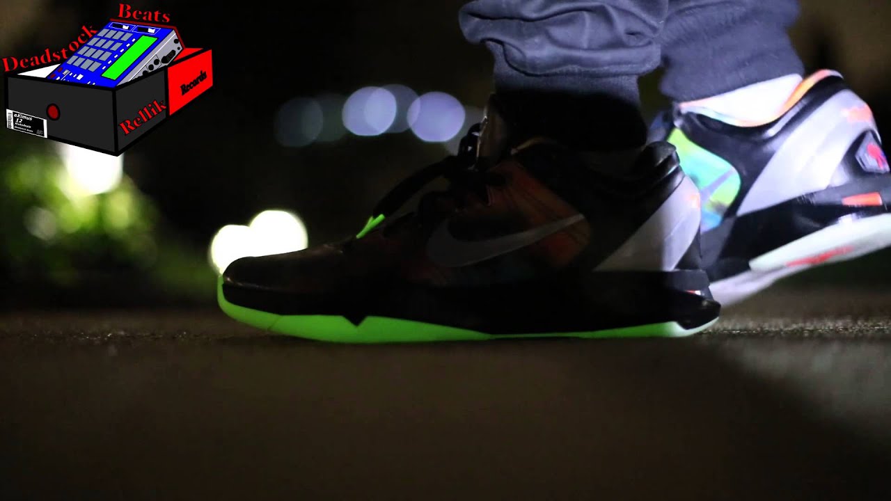 glow in the dark kobes