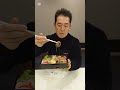 【テツandトモ】絶品!常陸(ひたち)牛・特製弁当を紹介!その後ろで、トモand金田がふざけまくる!#テツandト#常陸牛#お弁当紹介#テツトモ