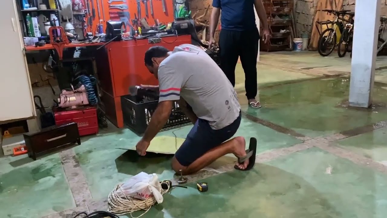 ⁣Equipe do Inaê Soto Amstel Ultra faz conserto relâmpago DE s40 em Ilhabela (SP)