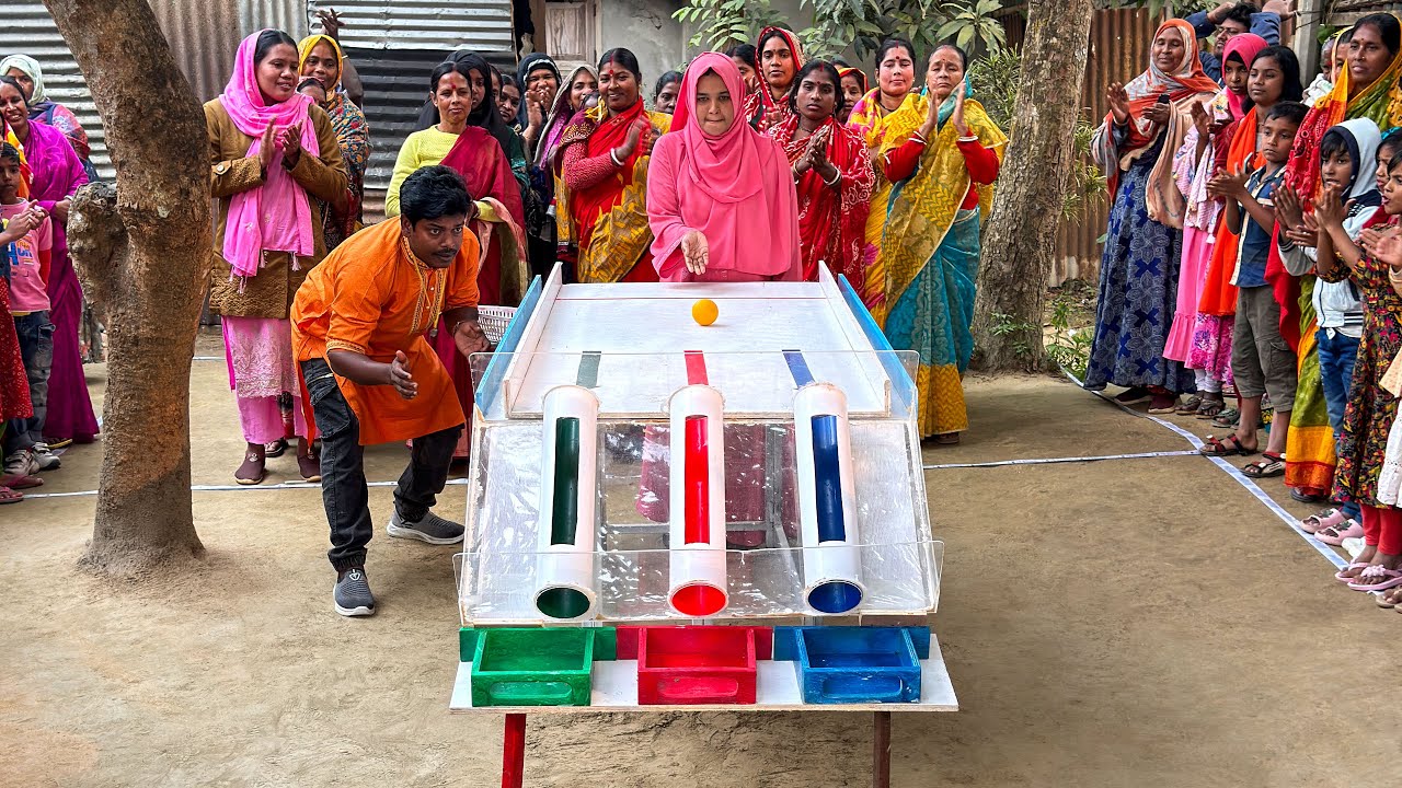 পাইপে বল গড়িয়ে আজব খেলায় পুরস্কার জেতার সেরা আয়োজন দেখুন ? উপহার জিতে আনন্দে মাতলো গ্রামের দিদিরা