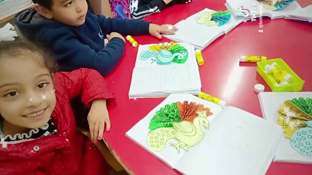 نشاط حرف ط .... طاووس