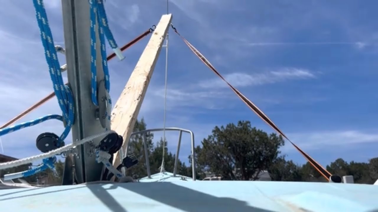 Недорогое поднятие мачты на парусной лодке