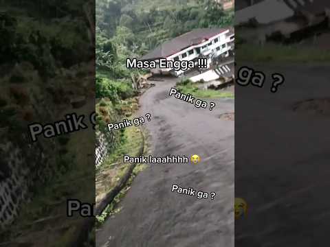 Telaga Sarangan | Ke Telaga Sarangan Lewat Jalur Lama. Panik Gak? Panik Gak?