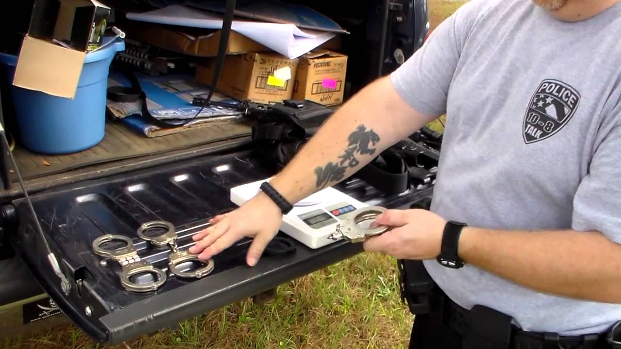 Smith & Wesson MP lever lock handcuffs