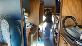 Van  Conversation |Dodge B250 