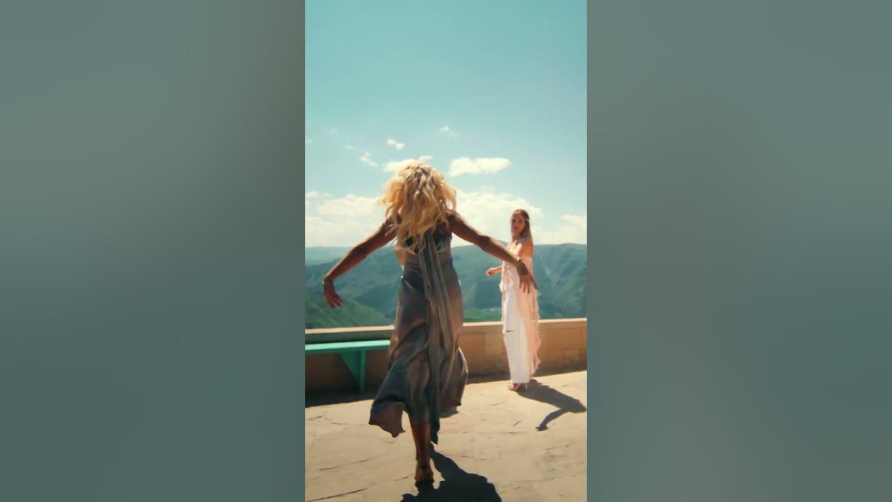 на синих озерах гордиенко