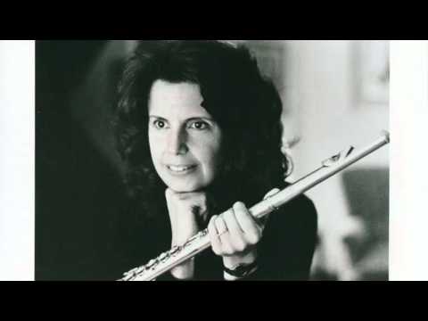 Jeanne Baxtresser, C.P.E Bach - Concerto for Flute in D Minor: Un poco andante