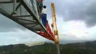 Bu İşte Çalışmak Gerçekten Yürek İster