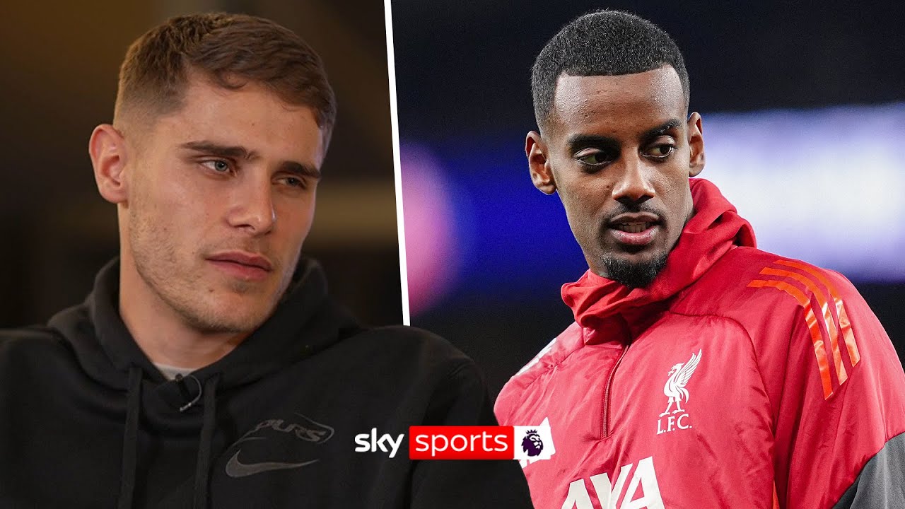 Micky van de Ven reveals message he sent Isak after tackle broke his leg