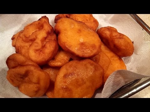 Nigeria Food: How To Make Akara / Nigeria Bean-Cakes.