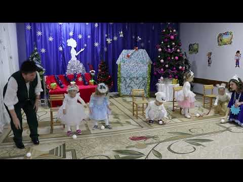 Цікава гра в сніжки