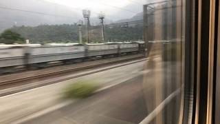 台湾国鉄特急プユマ號は振り子電車だけにかなり揺れます