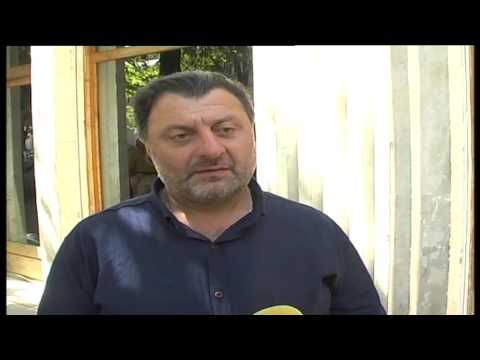 თოჯინების თეატრი მსახიობ ლუიზა ხინგავას დაემშვიდობა