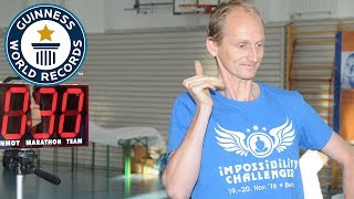 Most one-handed claps in one minute - Guinness World Records